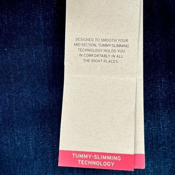 Levi’s 314 Shaping Straight Mid Rise Jeans Size 22W - Picture 8 of 8